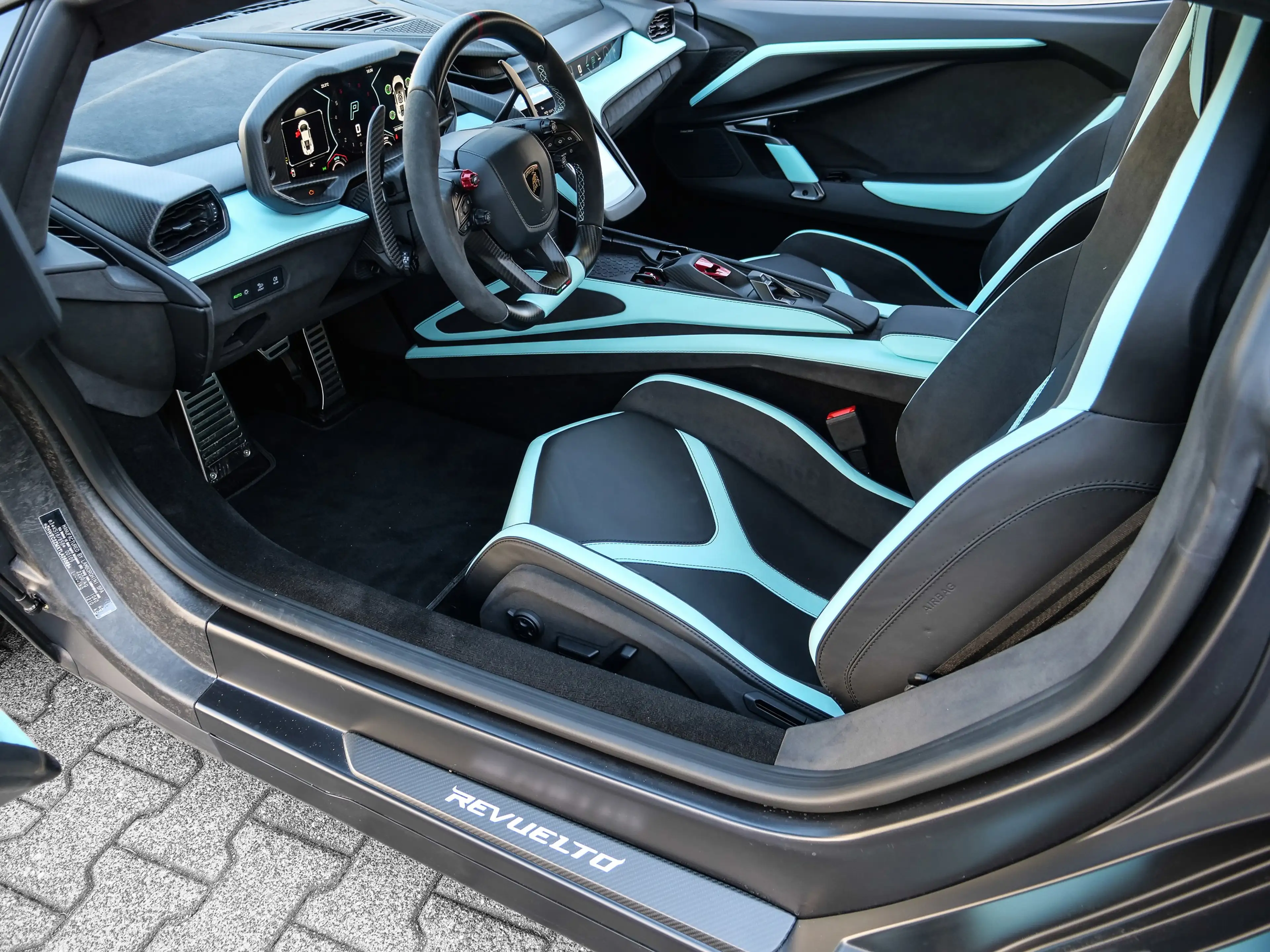 Lamborghini Revuelto Celeste Fedra, Passenger Display — photo 15