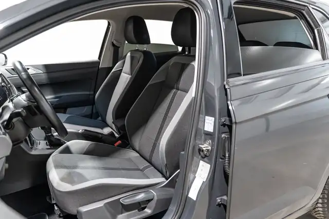 Volkswagen Polo view 16