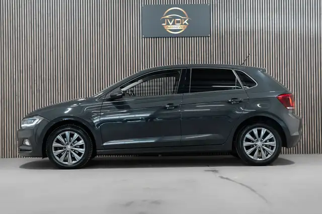 Volkswagen Polo view 7