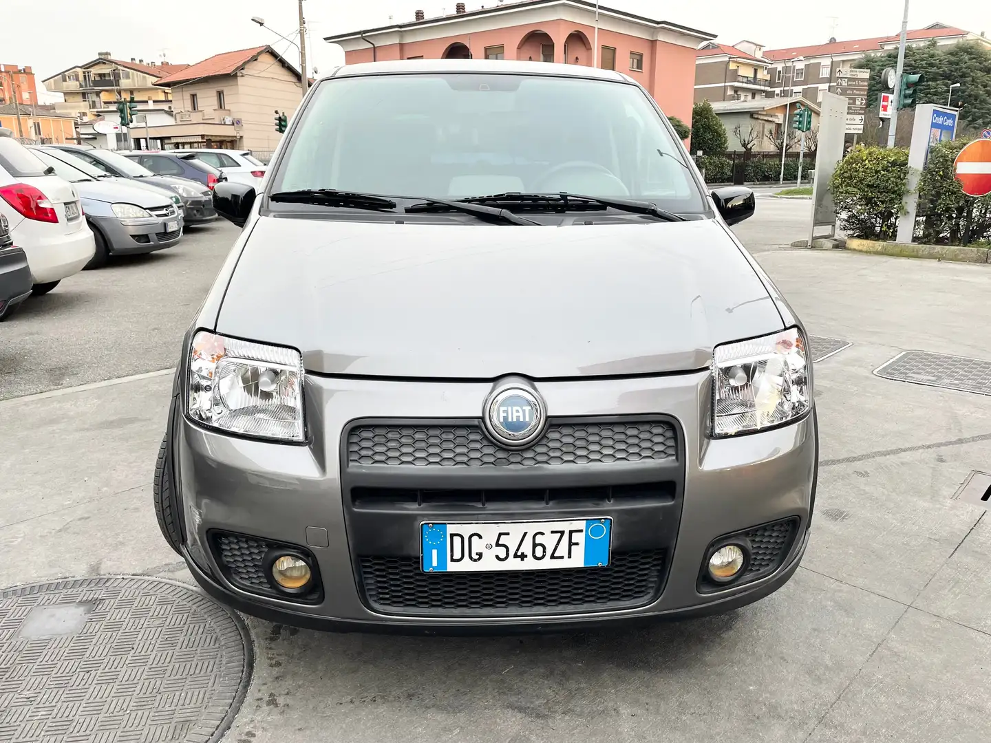 Fiat Panda 1.4 100HP 16v *Distribuzione nuova - Tagliandata* Gris - 2