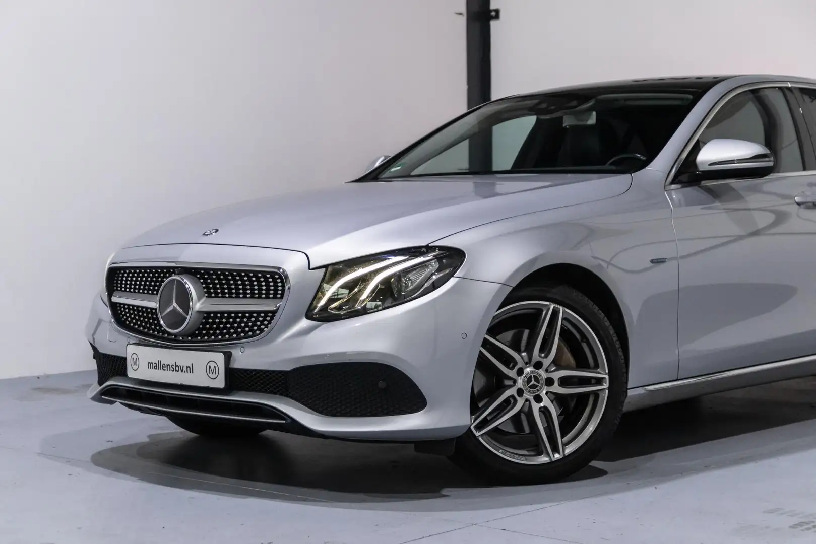 Mercedes-Benz E 350 e Lease Edition LUCHTVERING/LANEASSIST/NAP/NLAUTO/ Grijs - 2