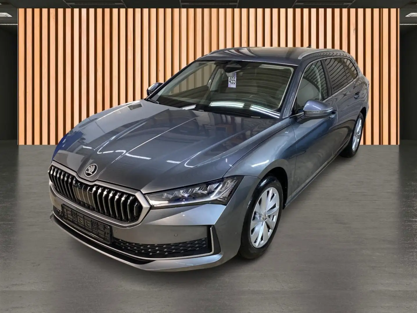 Skoda Superb Combi 1.5 TSI DSG Selection*Navi*ACC*LED* Grau - 2