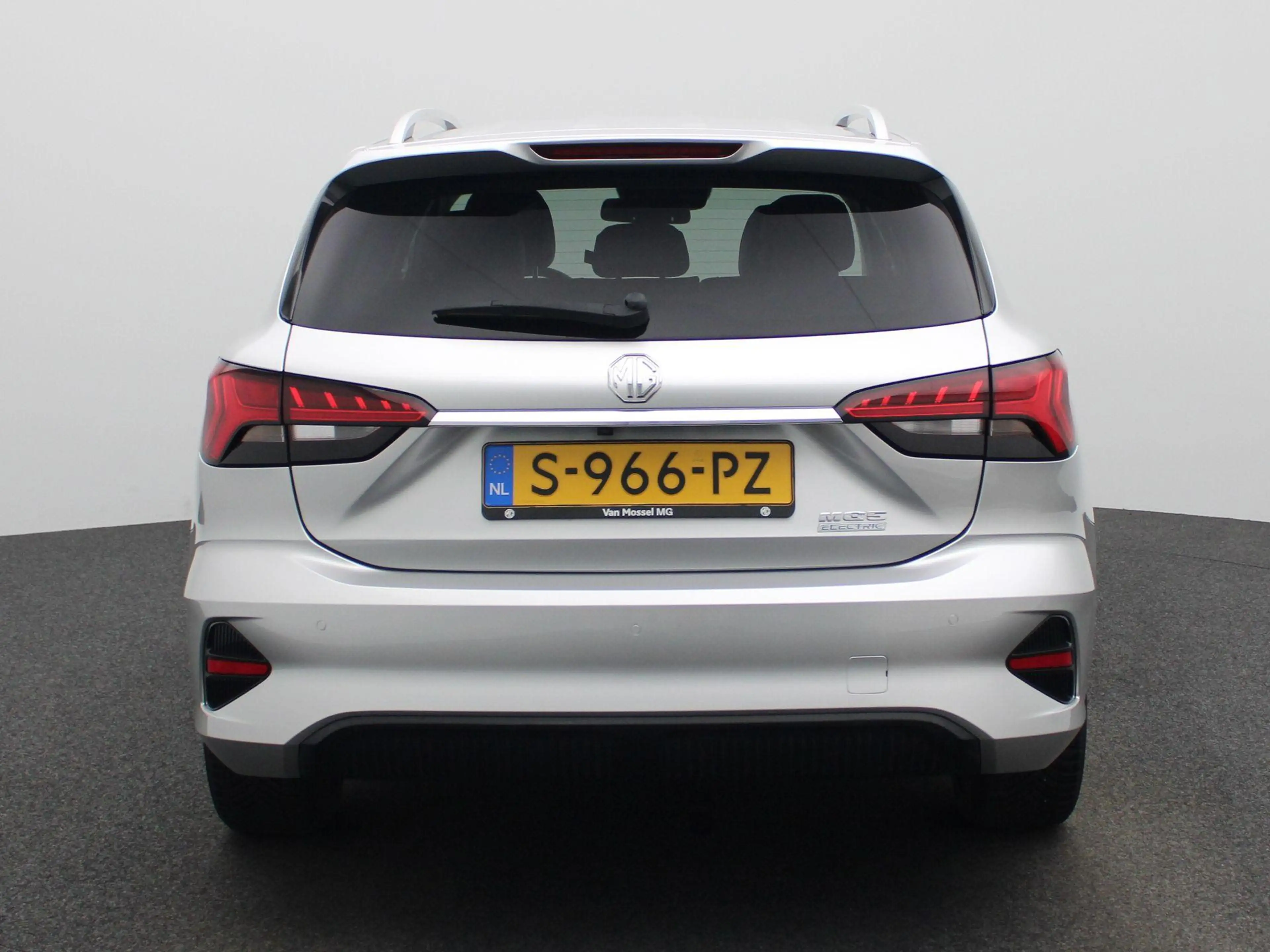 MG MG5 Electric Long Range Luxury 61 kWh | Leder | Navi | — photo 7