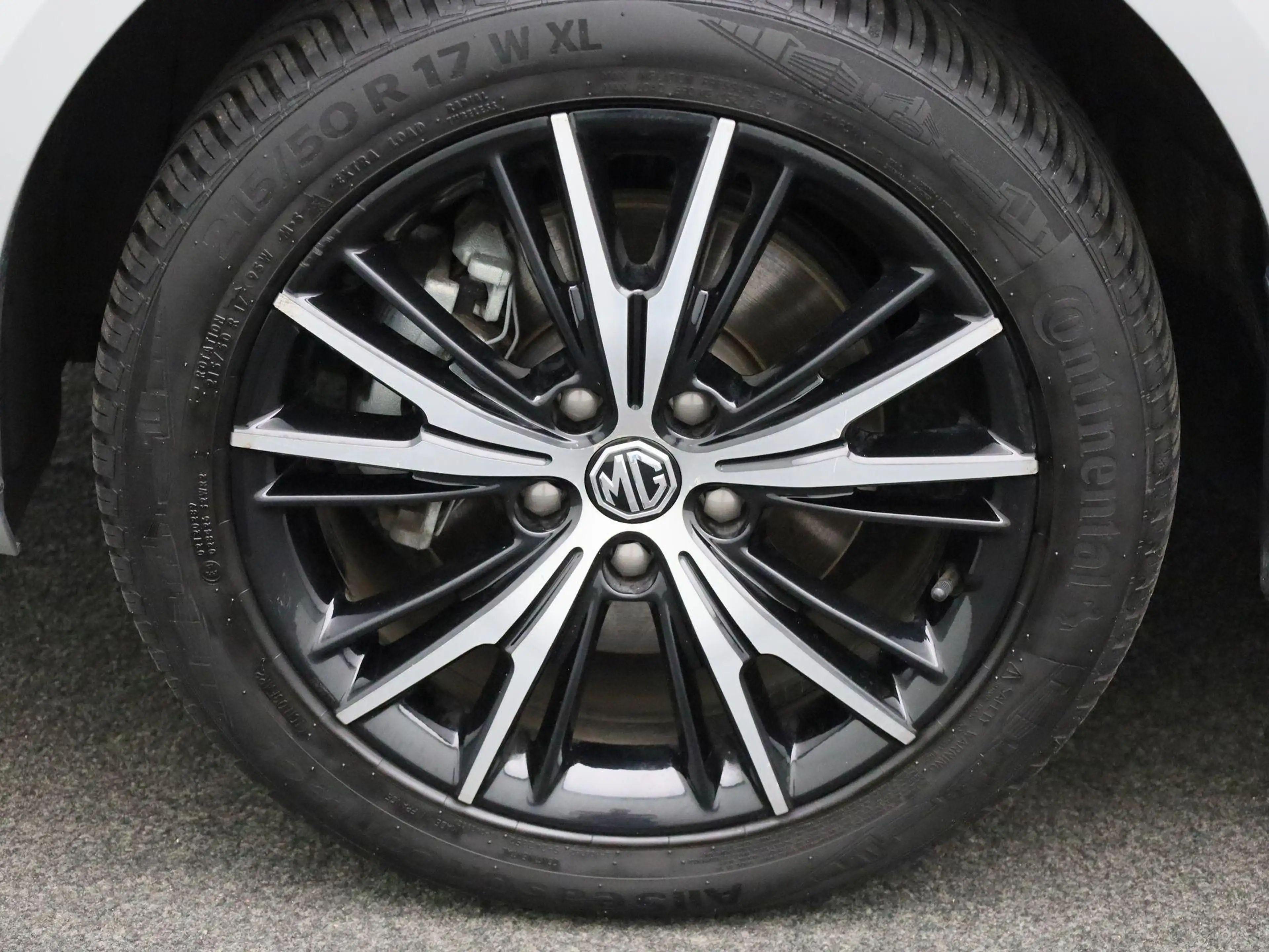 MG MG5 Electric Long Range Luxury 61 kWh | Leder | Navi | — photo 15
