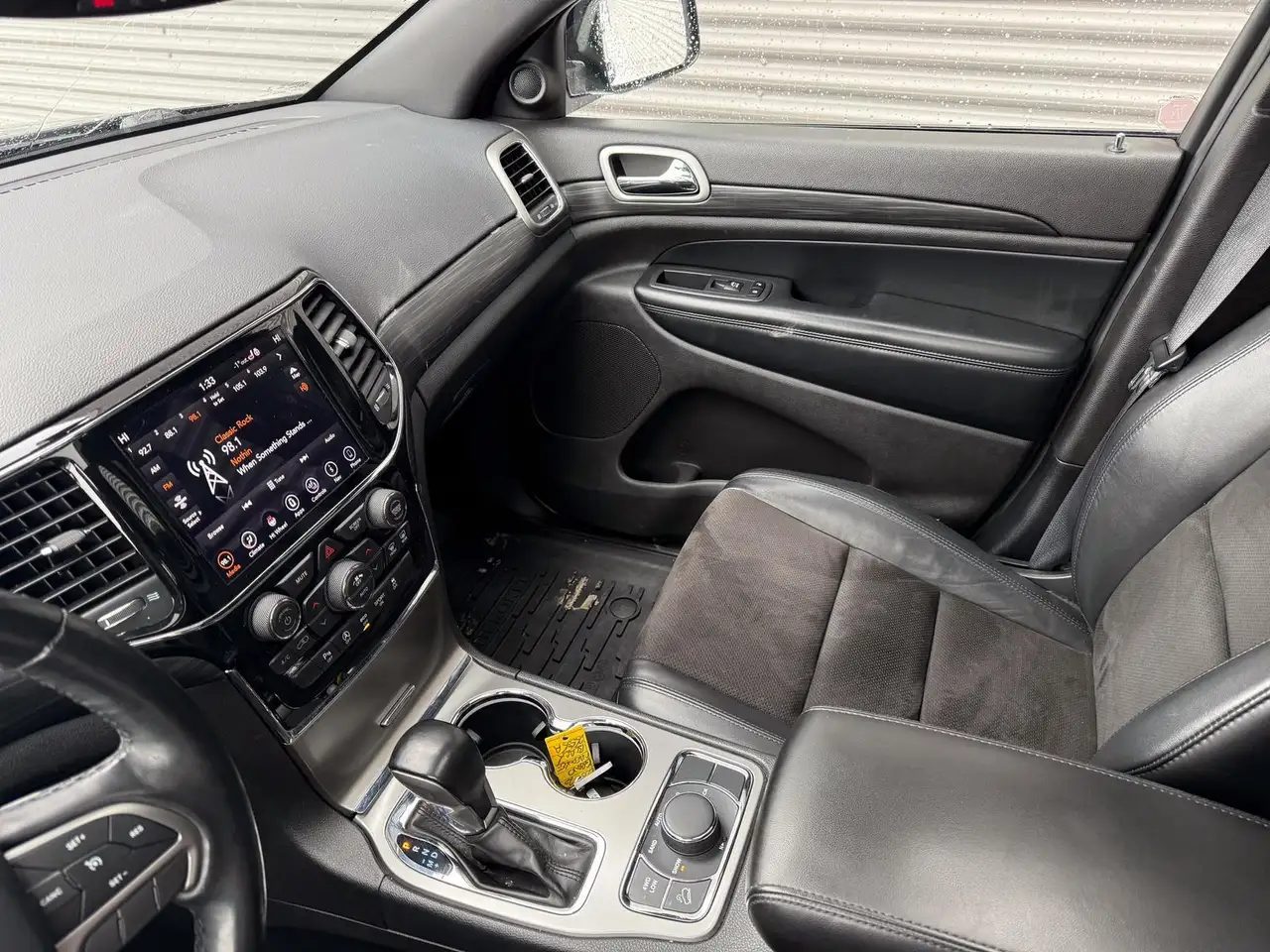 Jeep Grand Cherokee снимка Jeep Grand Cherokee