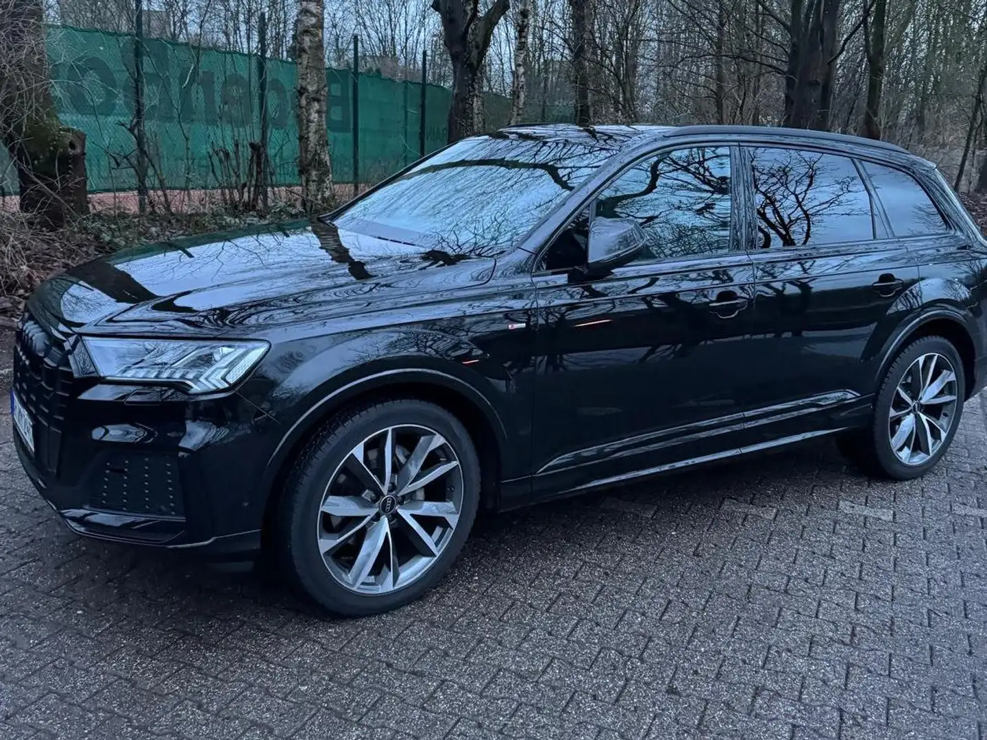 Audi Q7 50 TDI quattro S line Noir - 1