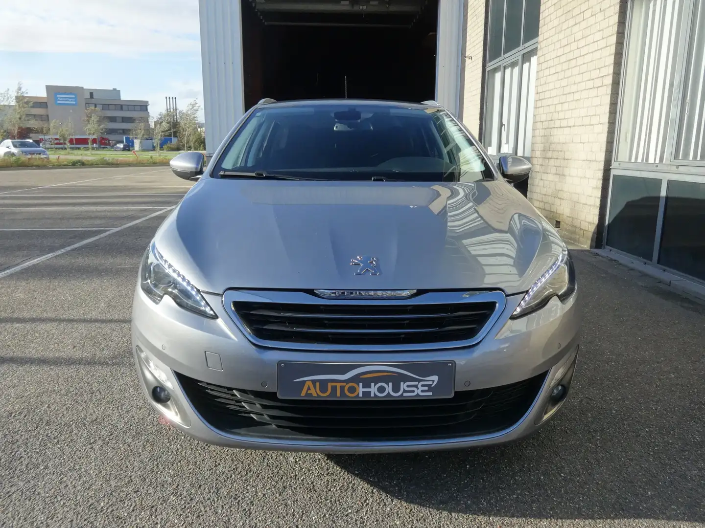 Peugeot 308 SW 1.2 PureTech Allure  GPS , LED ,1 Jaar Garantie Grijs - 1