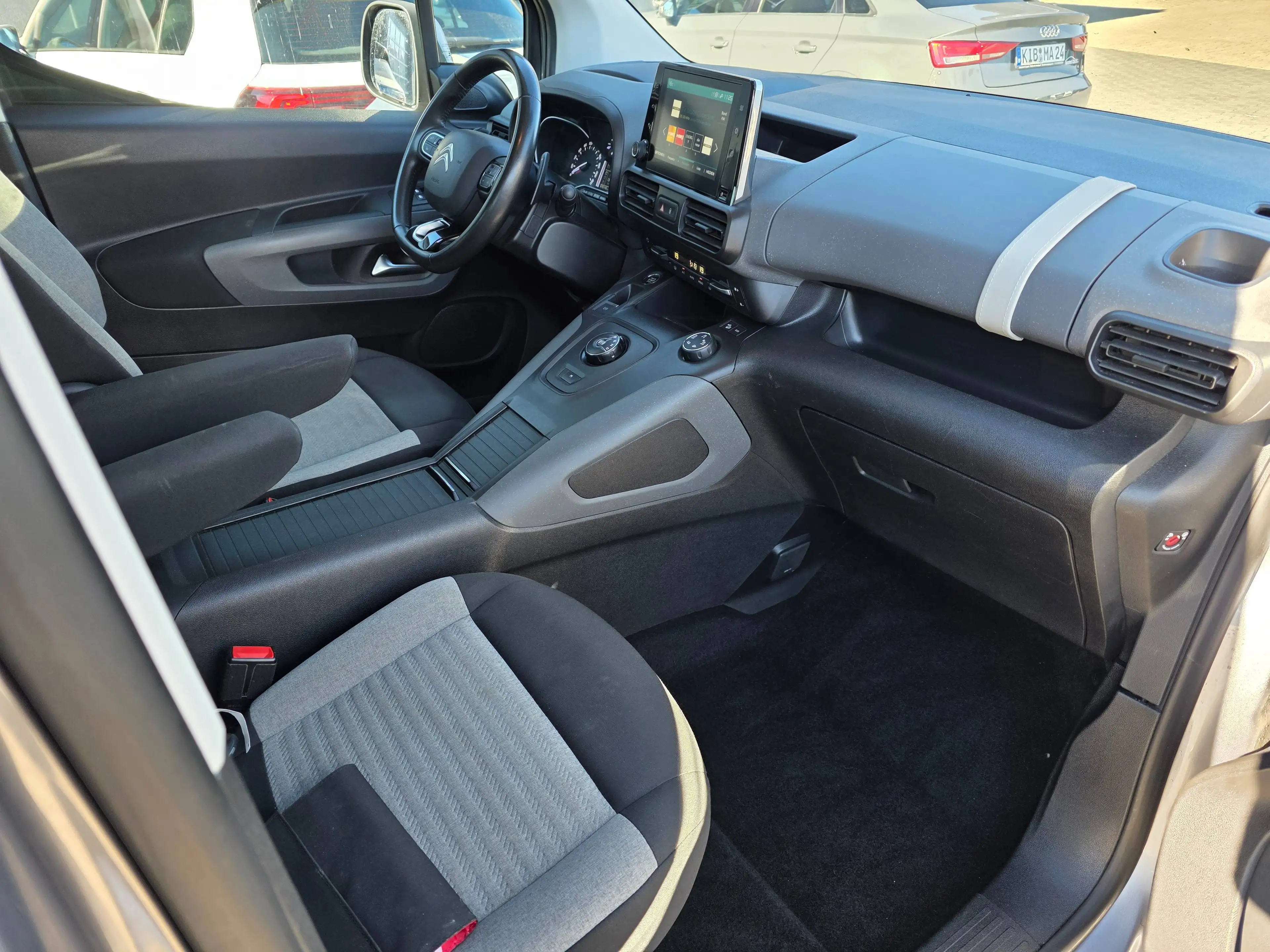 Citroen Berlingo Berlingo Kombi 5-Türer M PureTech 130 FEEL/Autom./Sitzh/2.Ha/ — photo 15