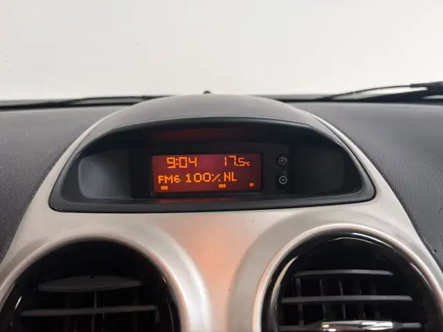 Opel Corsa view 12