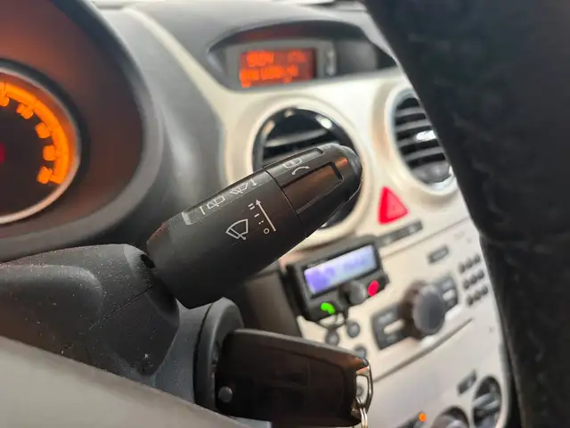 Opel Corsa view 10