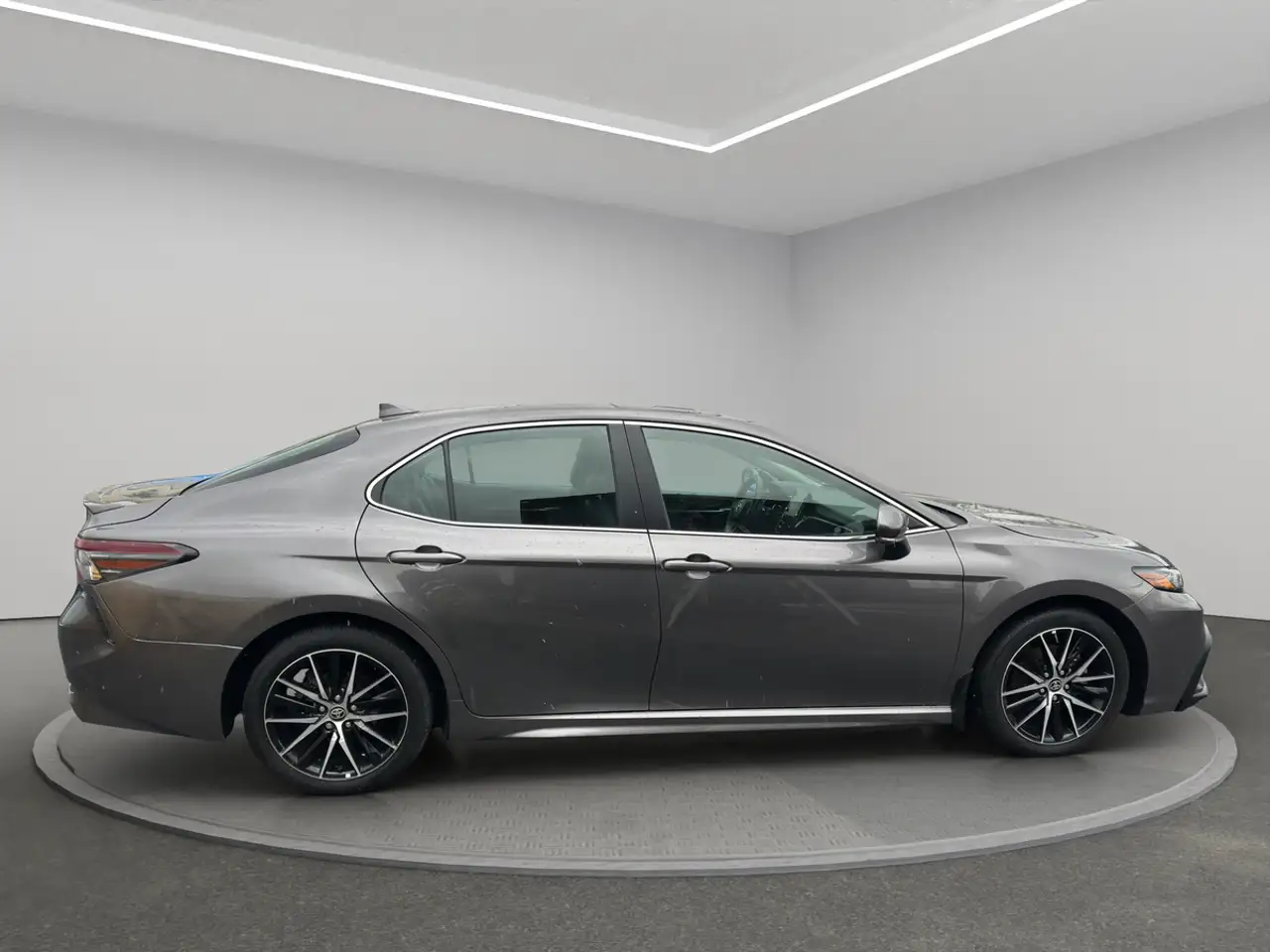 Toyota Camry снимка Toyota Camry