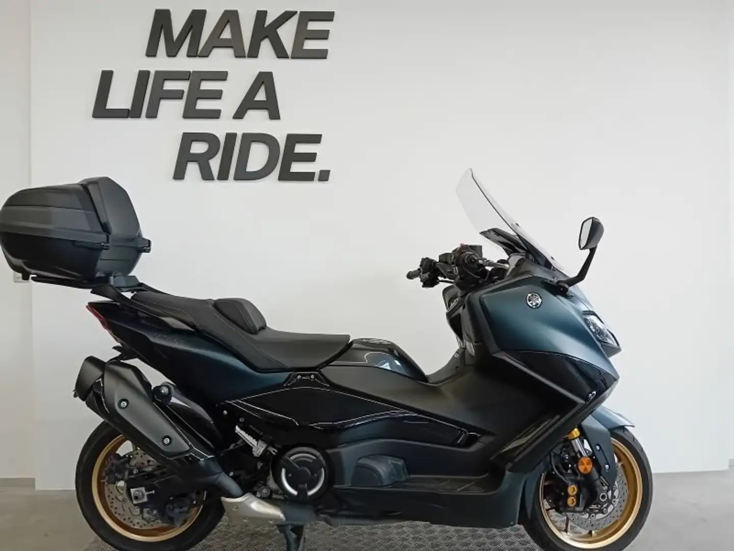 Yamaha TMAX 560 TECH MAX Albastru - 1