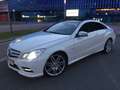 Mercedes-Benz E 220 CDI DPF Coupe BlueEFFICIENCY Avantgarde - thumbnail 1