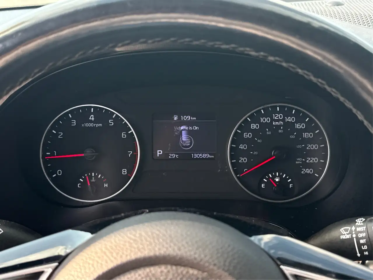 Kia Seltos снимка Kia Seltos