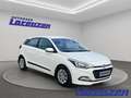Hyundai i20 1.4 Trend A T Fahrerprofil SHZ LenkradHZG Spurhalt Wit - thumbnail 3