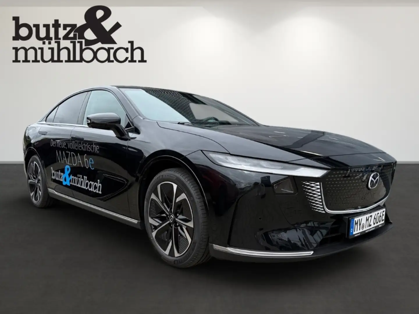Mazda 6 190KW EV Takumi Plus Чёрный - 2