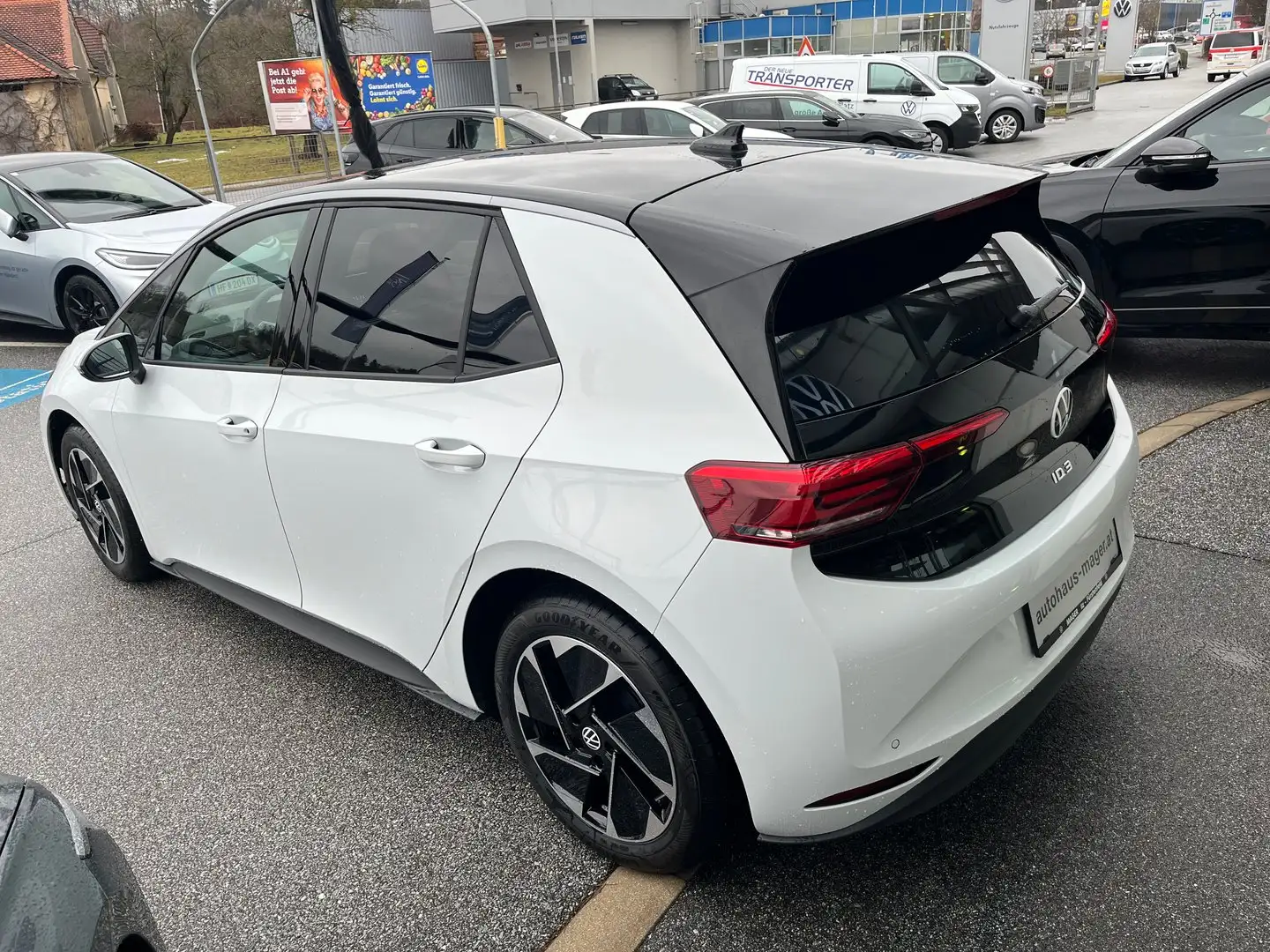Volkswagen ID.3 Pure 125 kW Business Weiß - 2