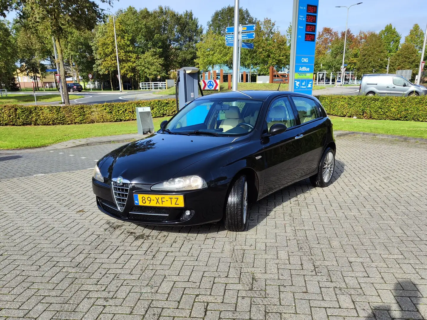 Alfa Romeo 147 147 2.0 TS Collezione II Černá - 2