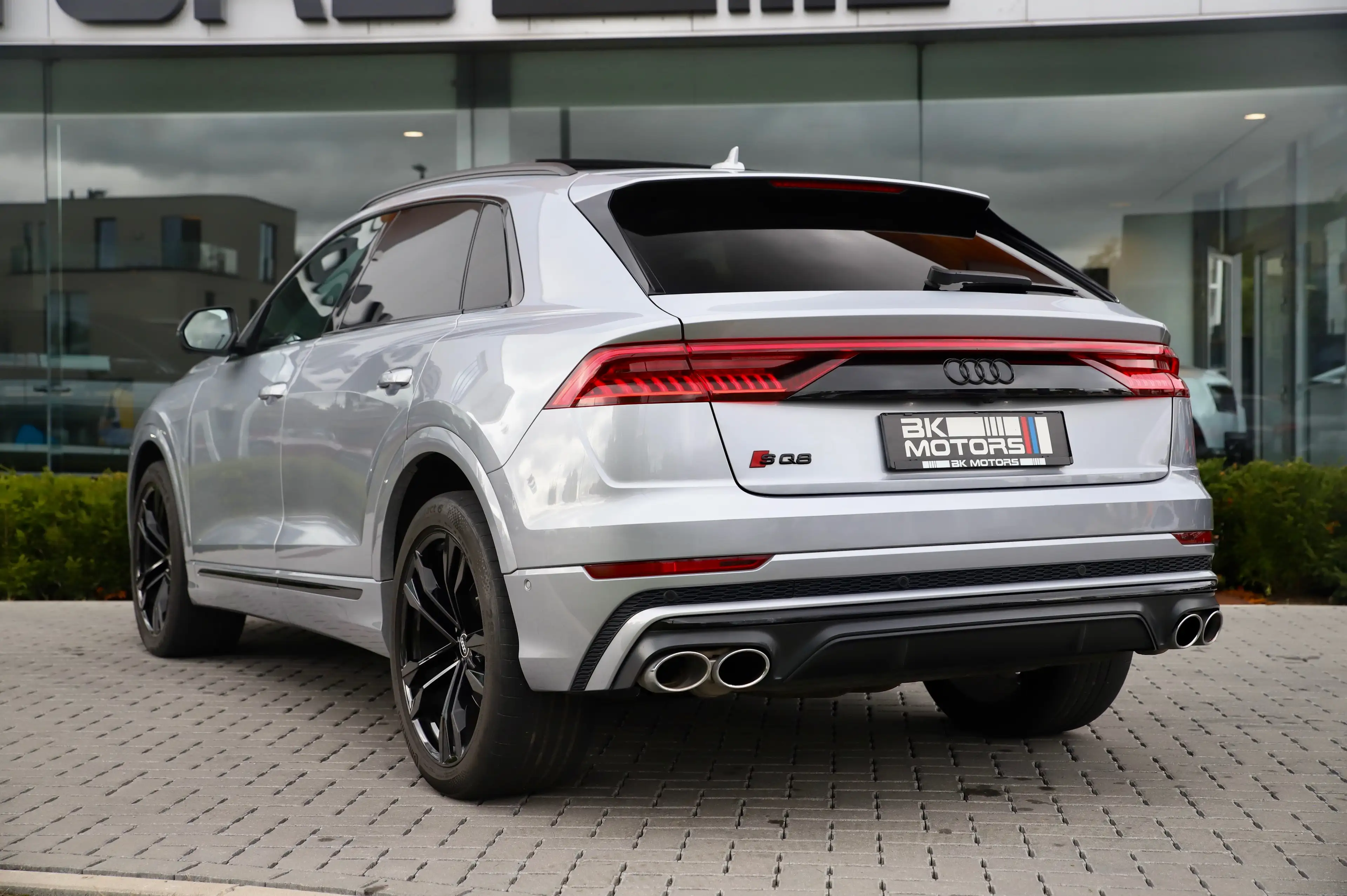 Audi SQ8 4.0 TFSI V8 Quattro LICHTE VRACHT - Pano - B&O - 360 - Adaptive - ... — photo 12