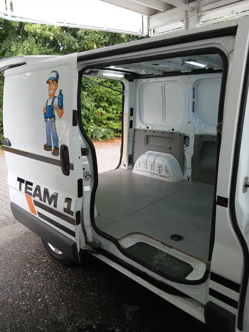 Renault Trafic II Kasten L1H1 Klima Kamera PDC SHZ alles neu Weiß - 2