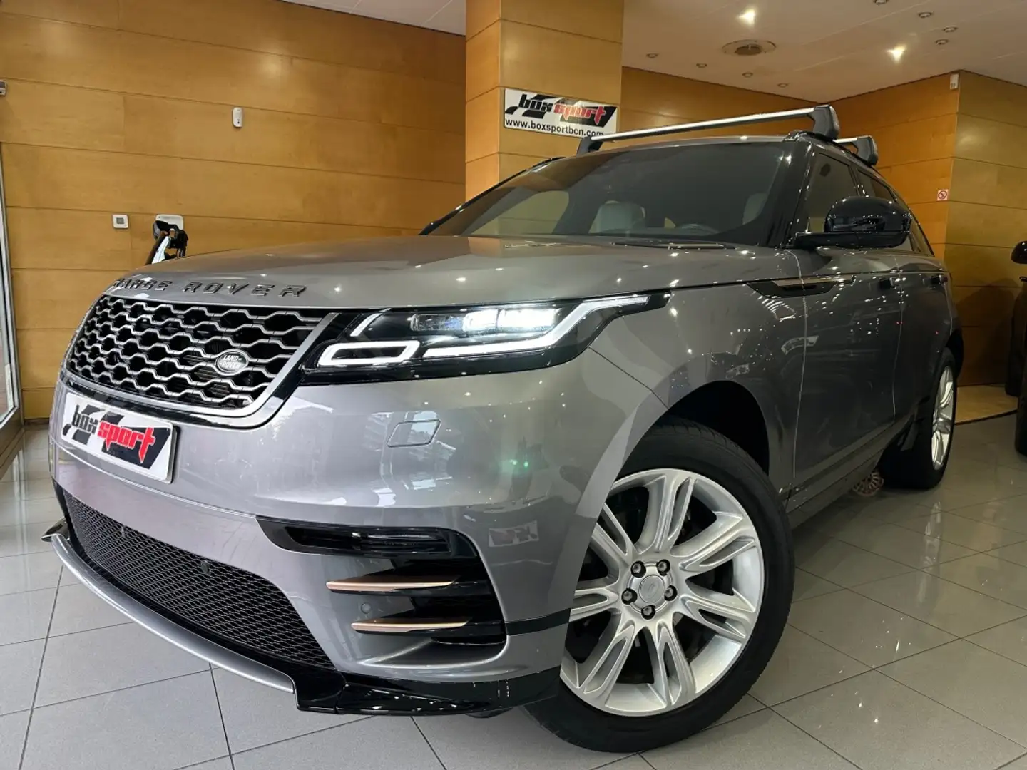 Land Rover Range Rover Velar 2.0D R-Dynamic S 4WD Aut. 240 Gris - 1