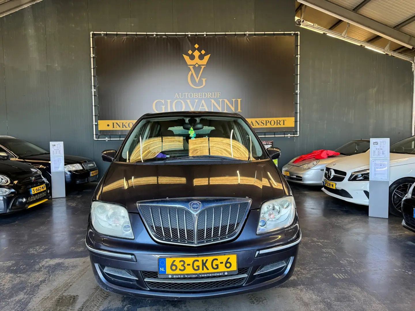 Lancia Phedra 2.2 JTD Oro ineuilen is mogelijk Gris - 2