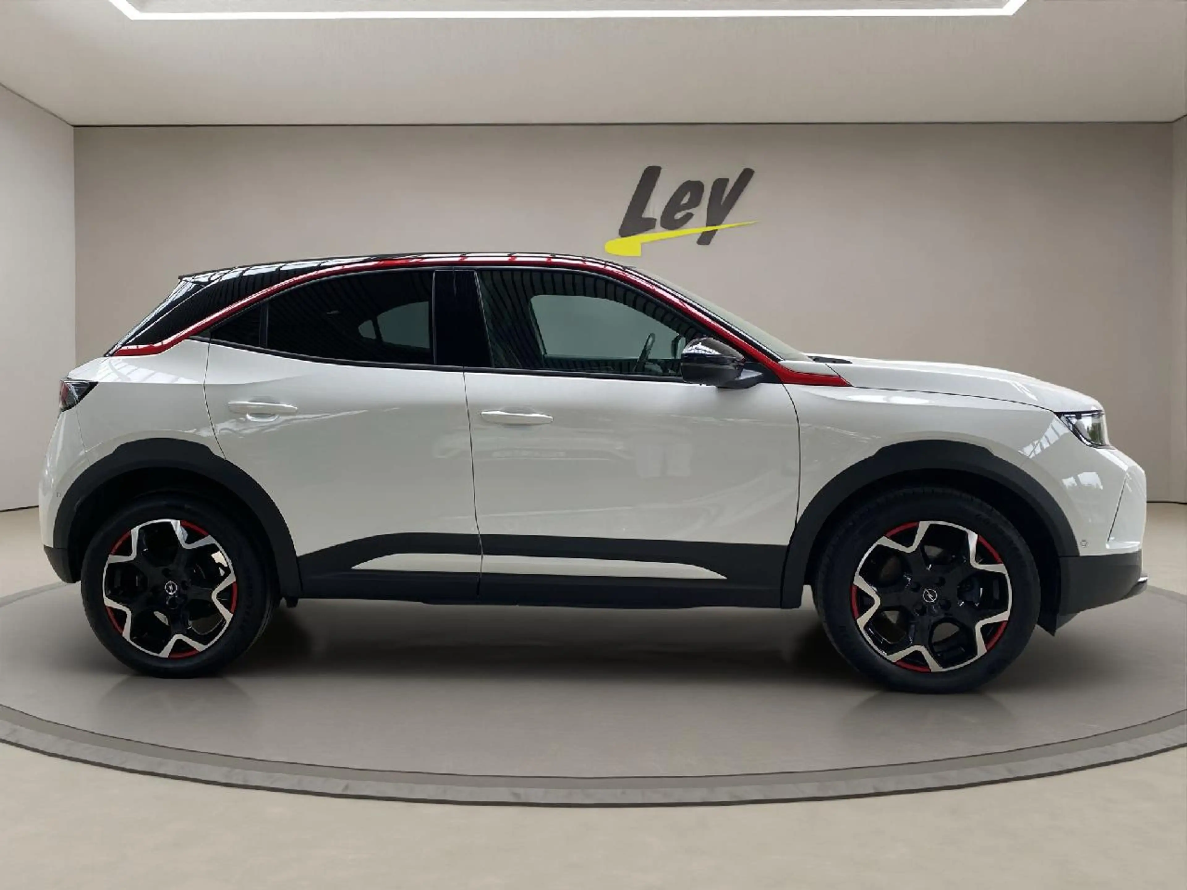 Opel Mokka-E e GS Line — photo 6