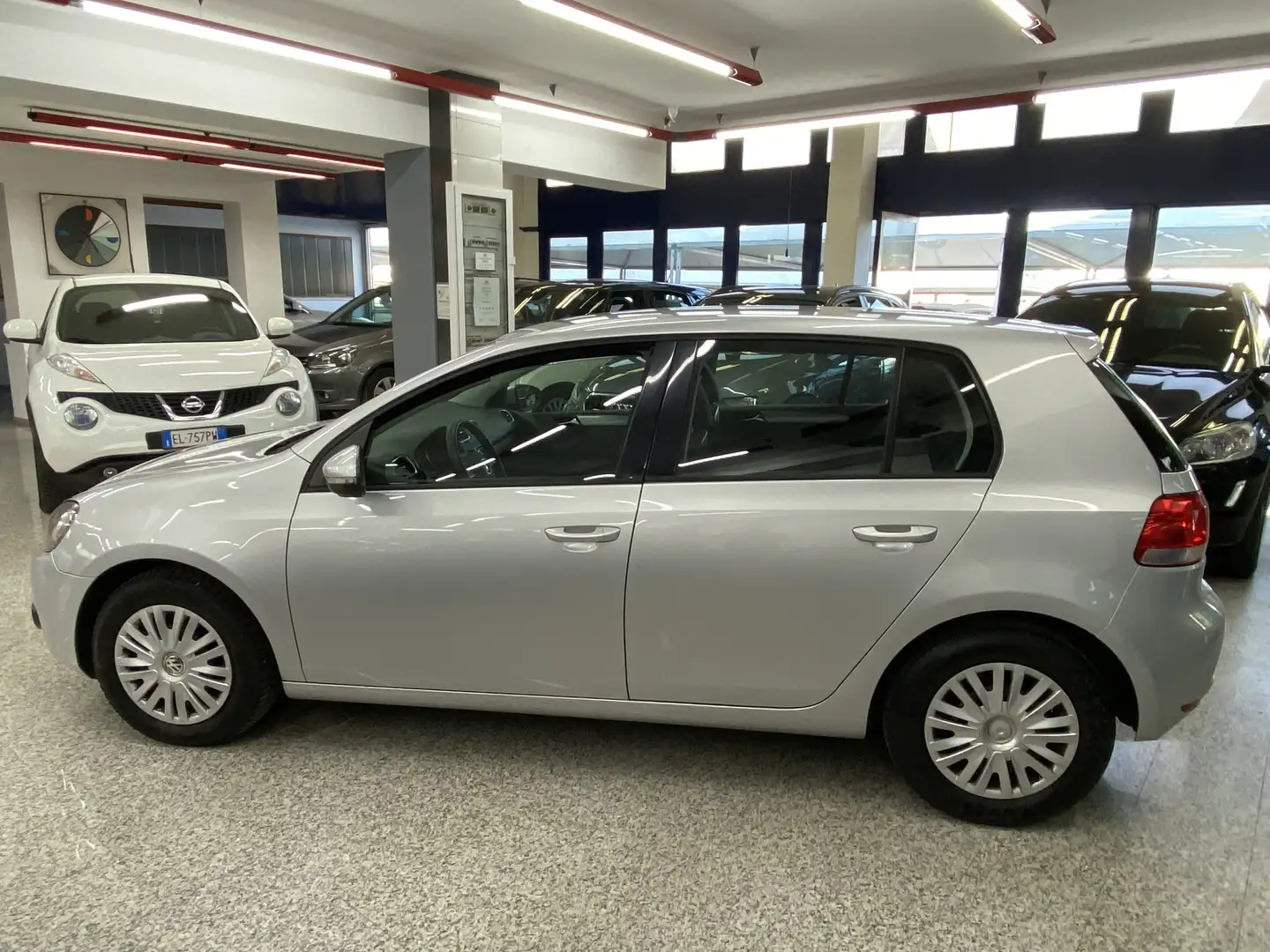 Volkswagen Golf 5p 1.6 tdi Comfortline Argento - 2