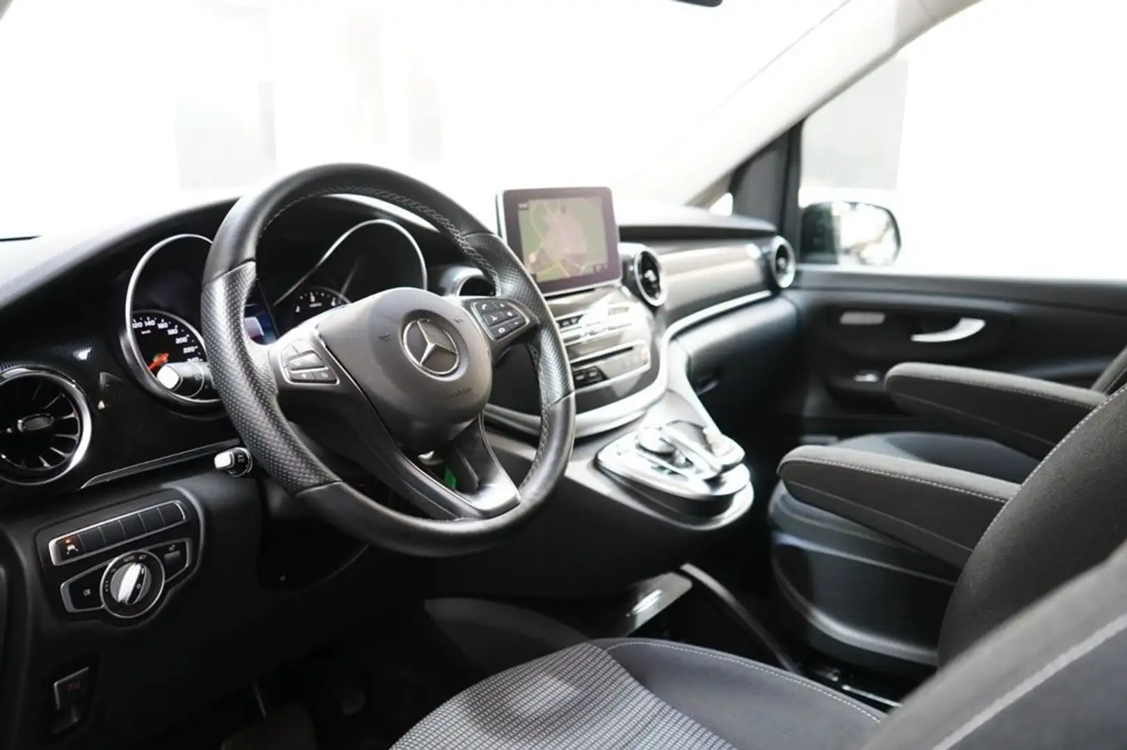 Mercedes-Benz V 300 d Automatic 4Matic Extralong Nero - 1