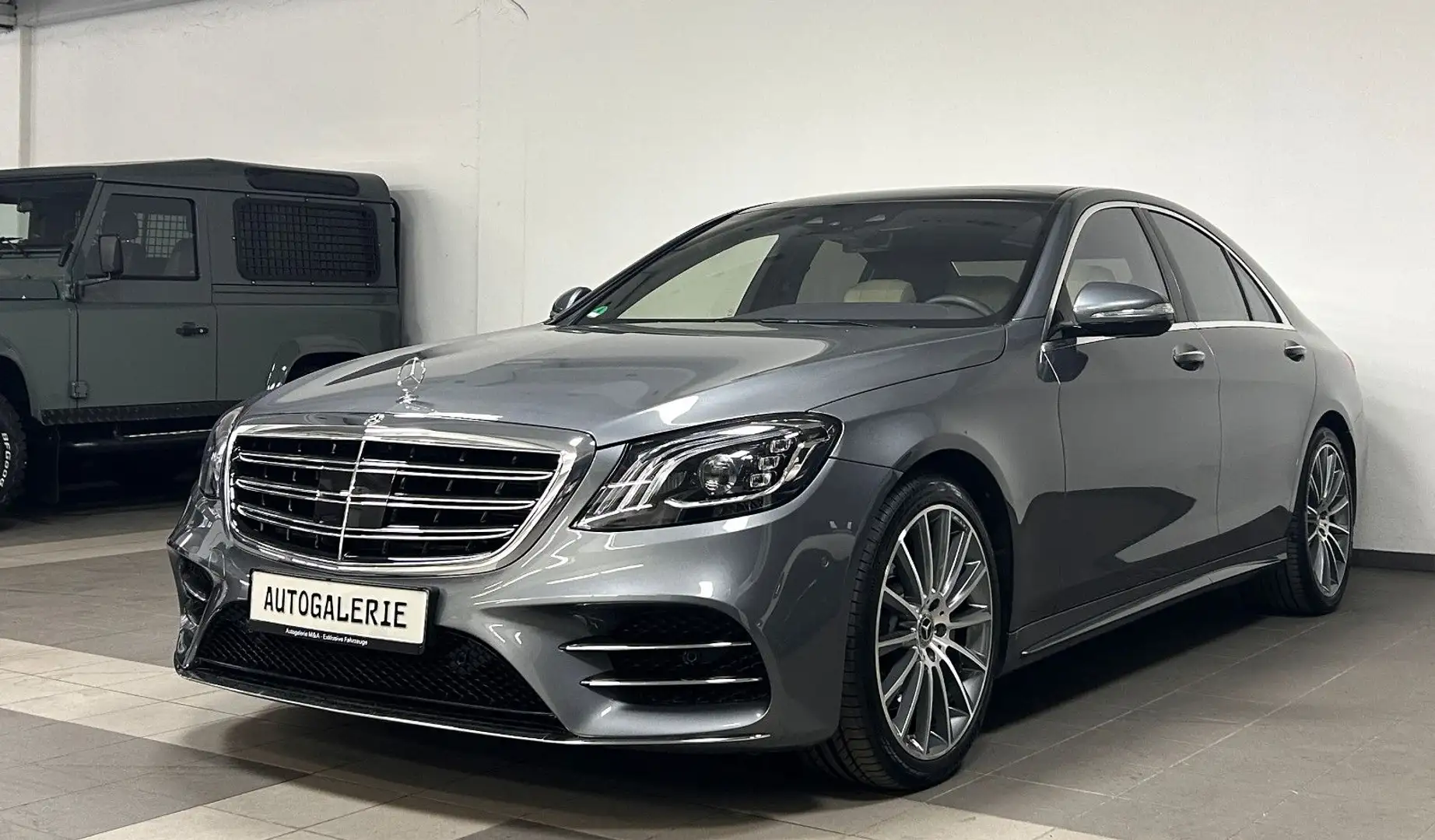 Mercedes-Benz S 560 S560 4Matic AMG Line | Leder Exklusiv - Traum! Grau - 1