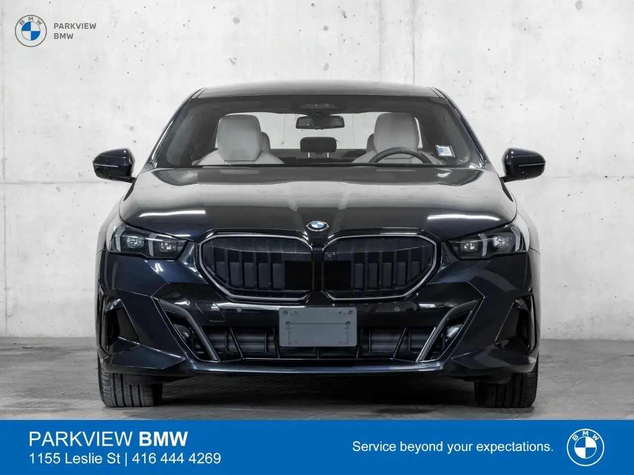 BMW 5 Series снимка BMW 5 Series