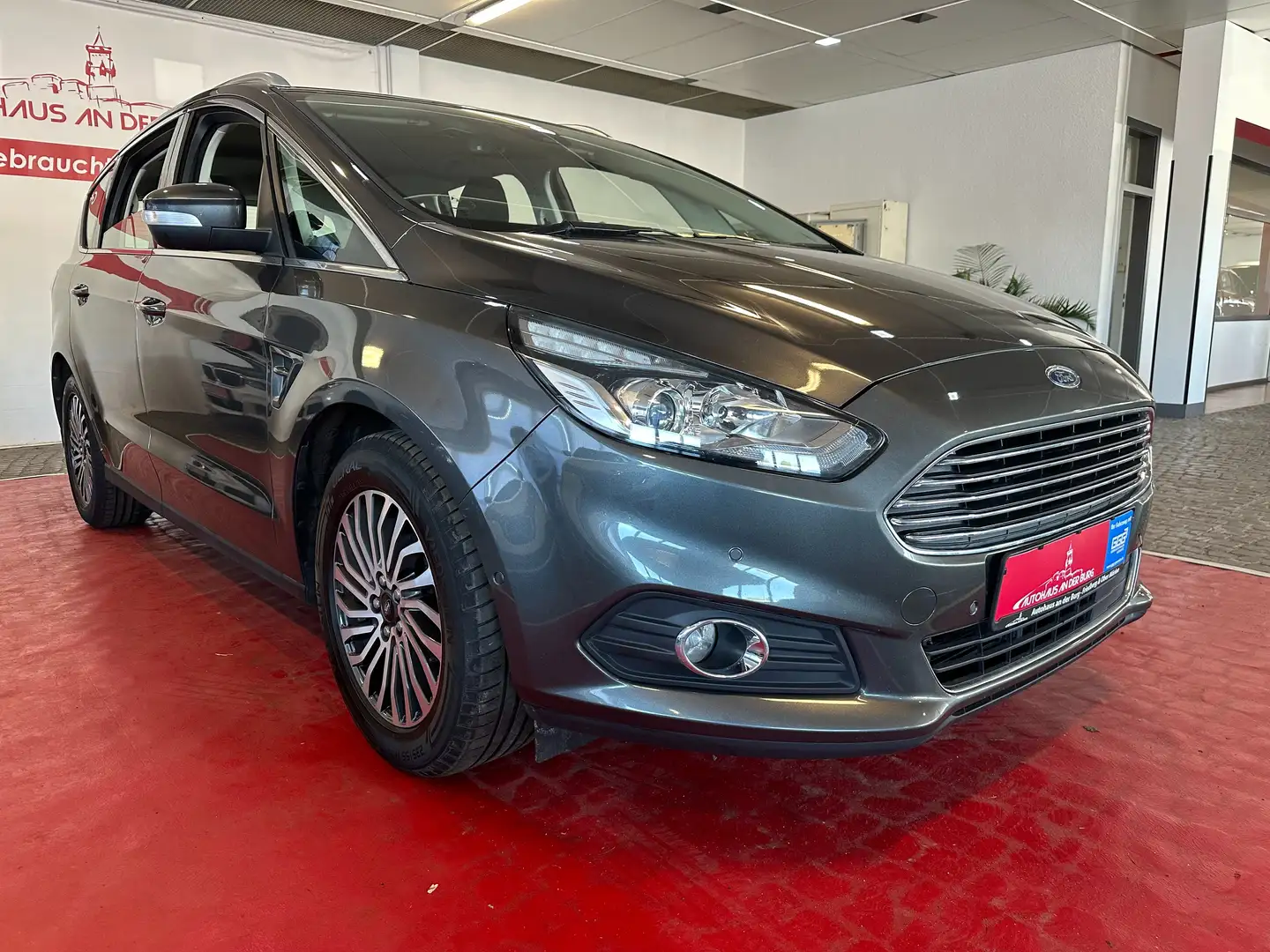 Ford S-Max Titanium/AHK/7.Sitzer Gris - 1