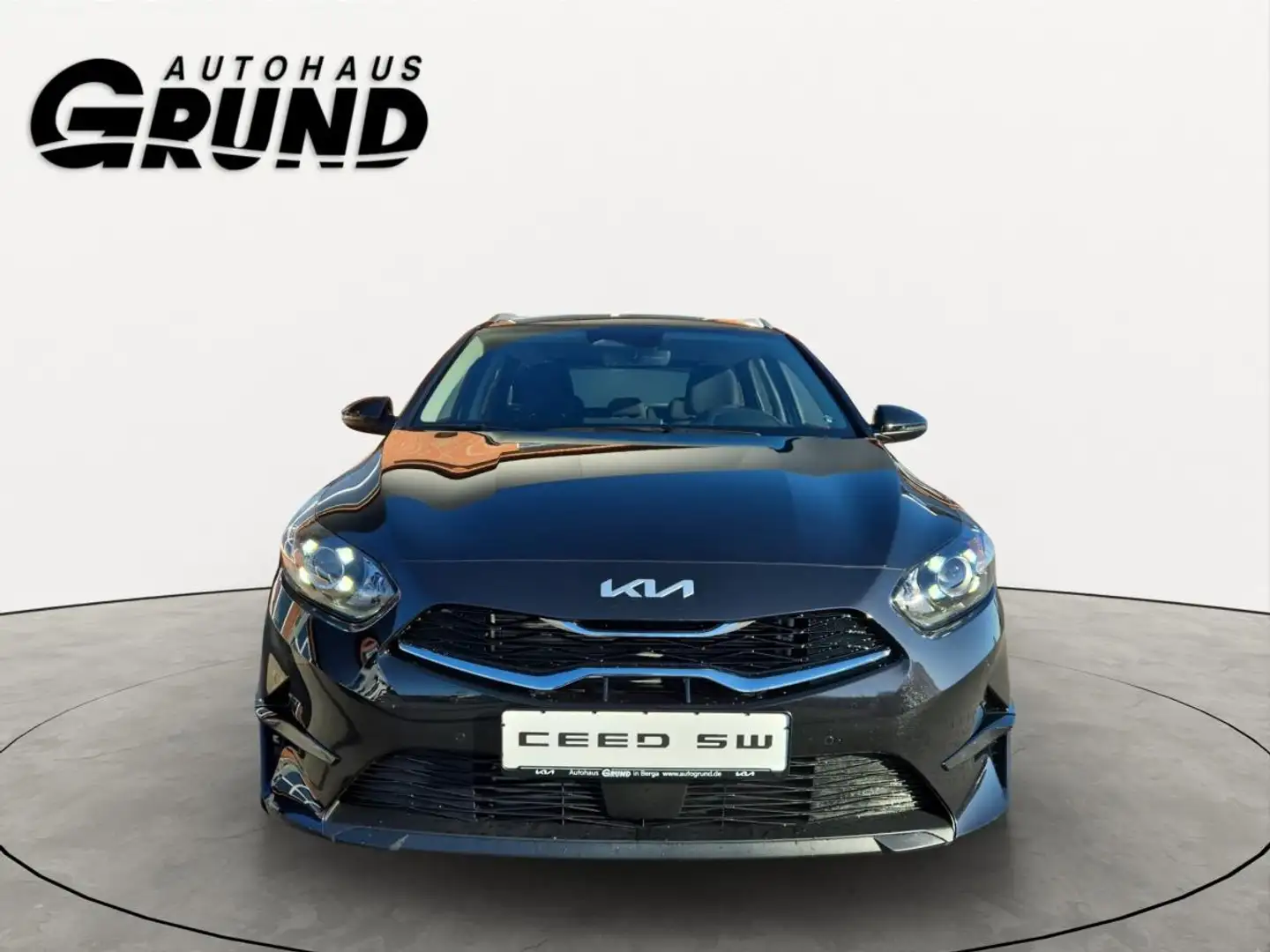 Kia Ceed SW / cee'd SW 1.5T DCT7 ULTIMATE💥AKTION 💥NAVI | SHZ | SMART-KE Schwarz - 2