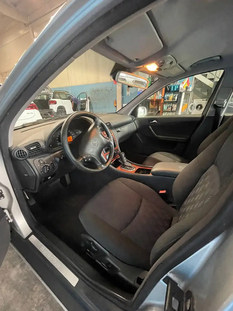 Mercedes-Benz C 220 C220CDI Argintiu - 2