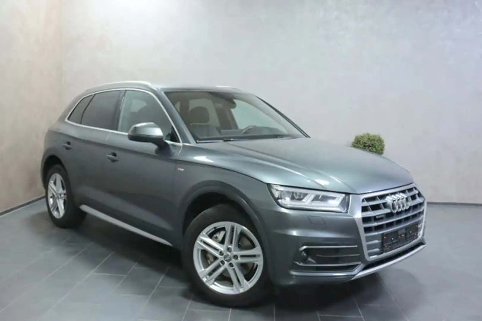 Audi Q5 40 TDI Quattro Sport S-Line AHK STHZG ACC VIR Gris - 2