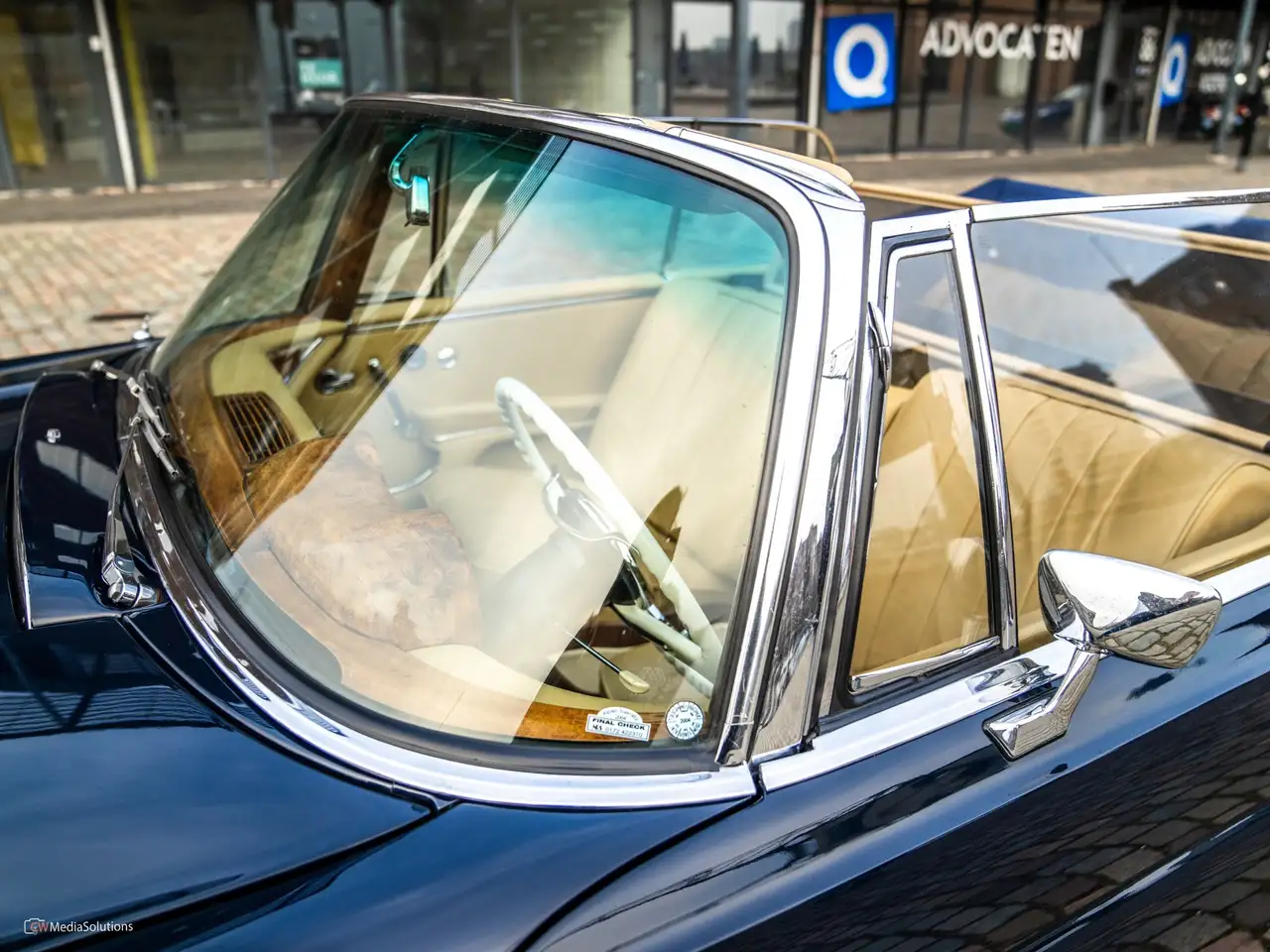 Mercedes-Benz 220 SE, foto 12