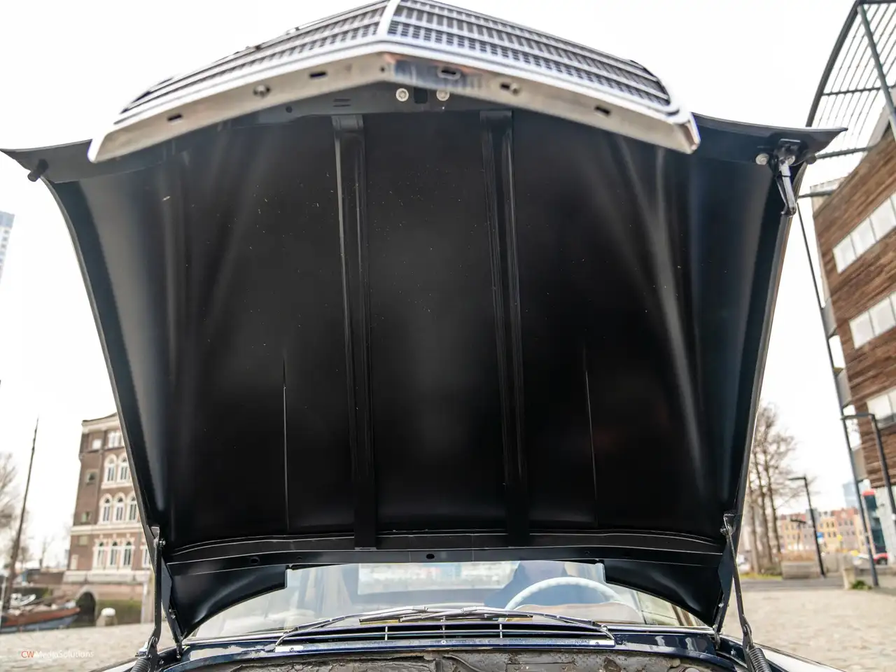 Mercedes-Benz 220 SE, foto 3