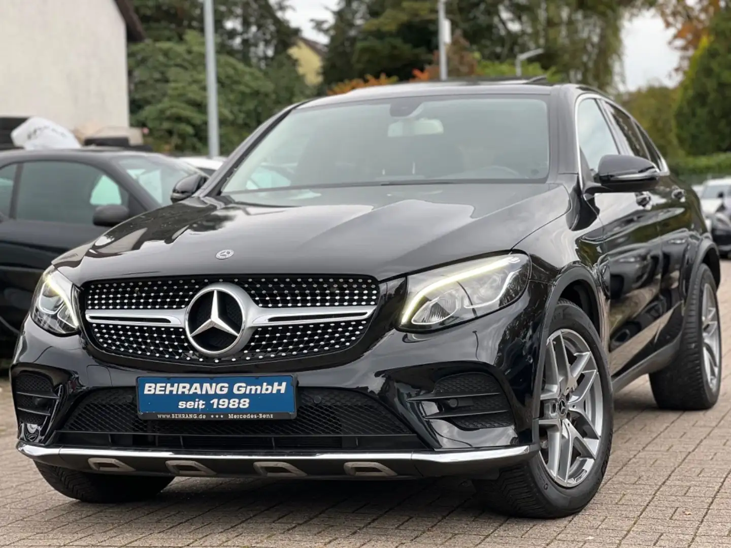 Mercedes-Benz GLC 250 GLC250Coupe 4Matic*AMG-LINE*LED*NAVI*1.HAND* Schwarz - 2