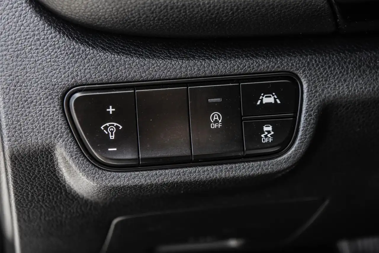 Kia Seltos снимка Kia Seltos