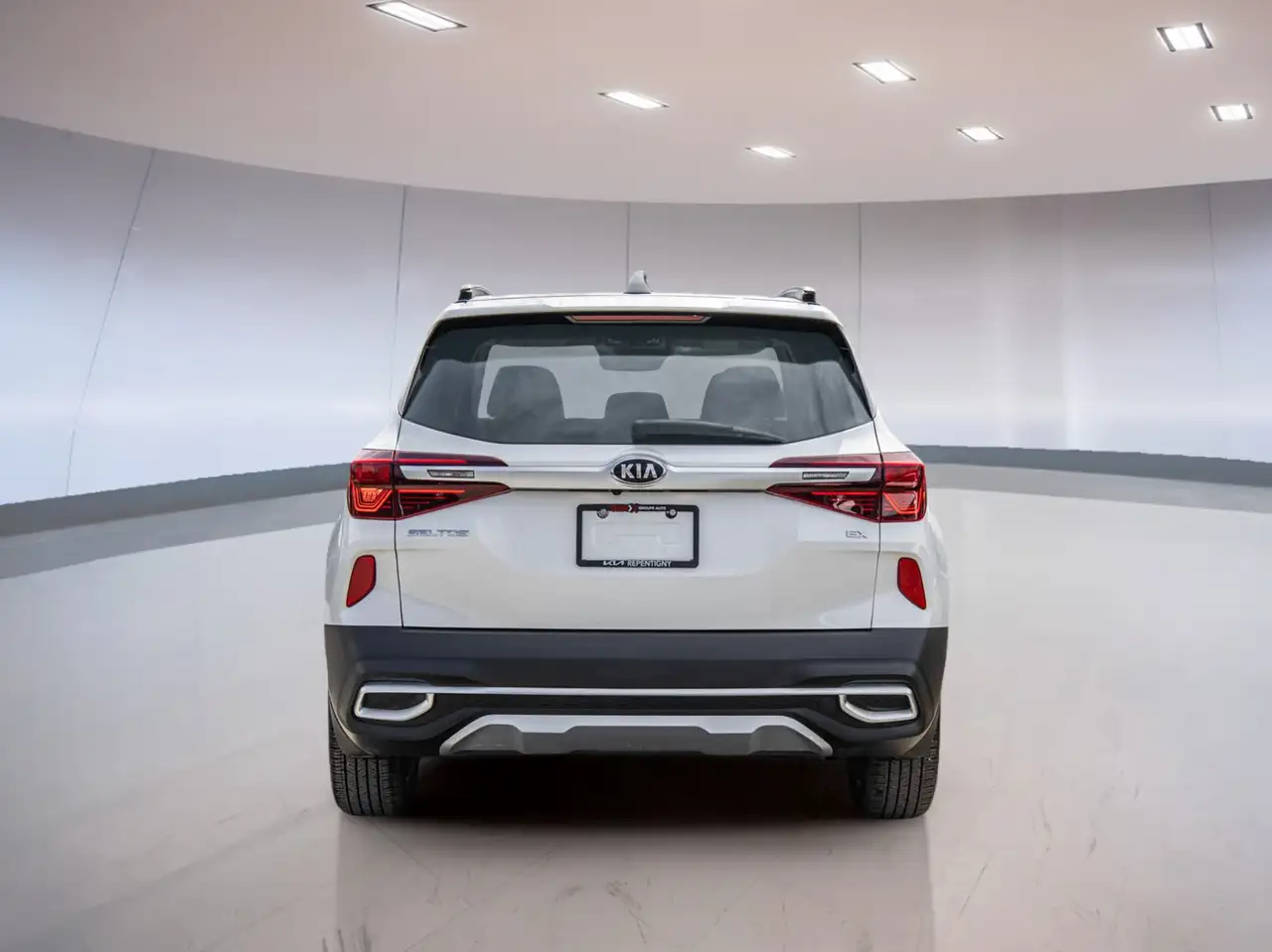 Kia Seltos снимка Kia Seltos