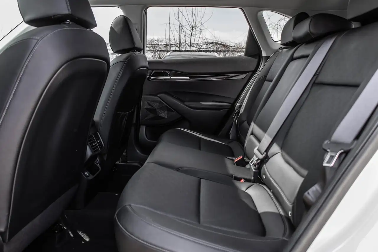 Kia Seltos снимка Kia Seltos