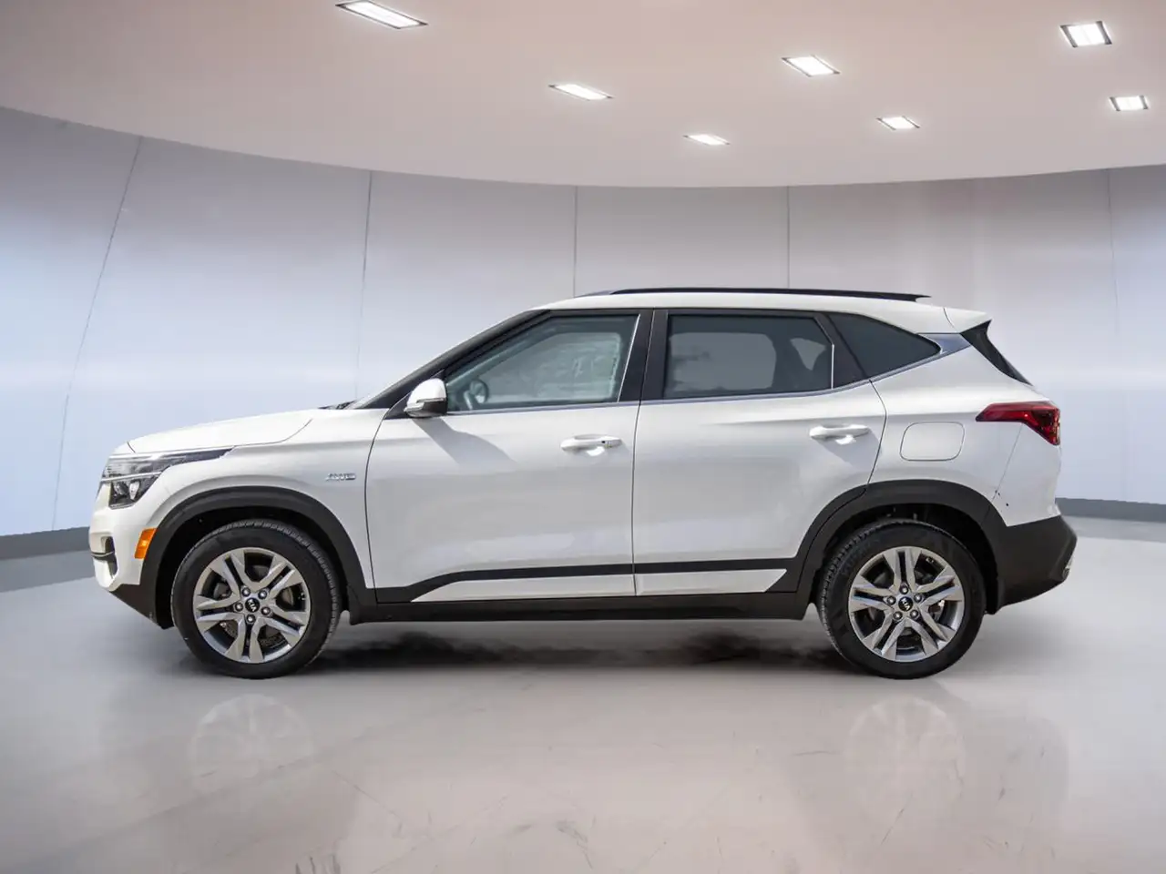 Kia Seltos снимка Kia Seltos