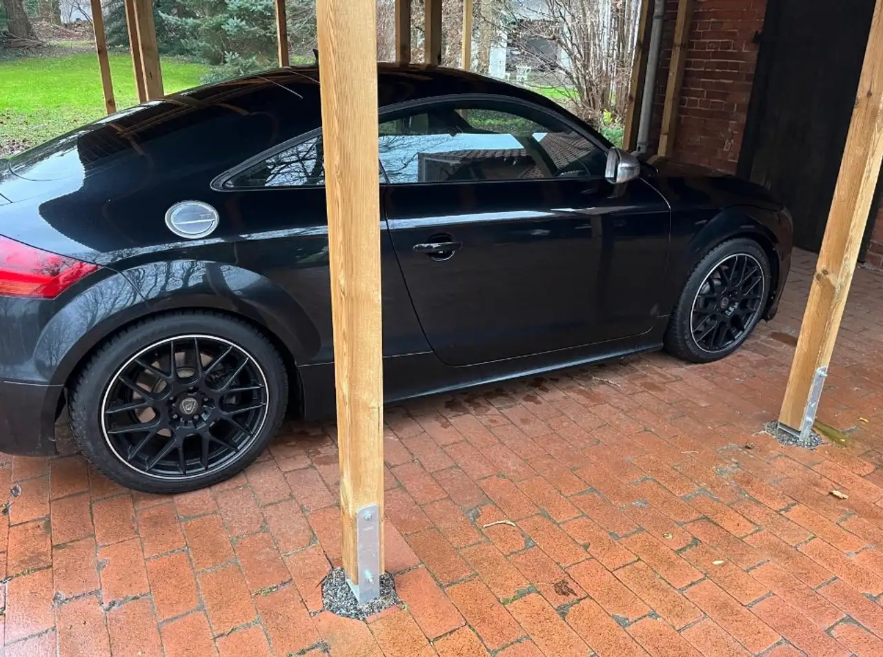 Audi TTS