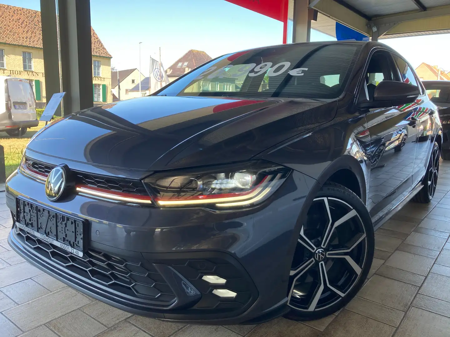 Volkswagen Polo GTI -AUTOMAAT -GPS -App -LEDMATRIX -Alu18 -Cam -LOADED Gris - 1