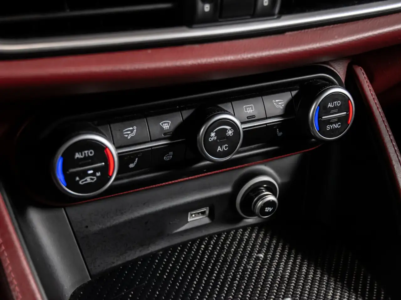Alfa Romeo Stelvio fotografie Alfa Romeo Stelvio