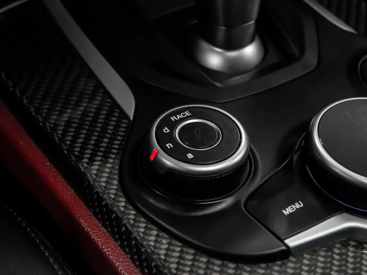 Alfa Romeo Stelvio fotografie Alfa Romeo Stelvio