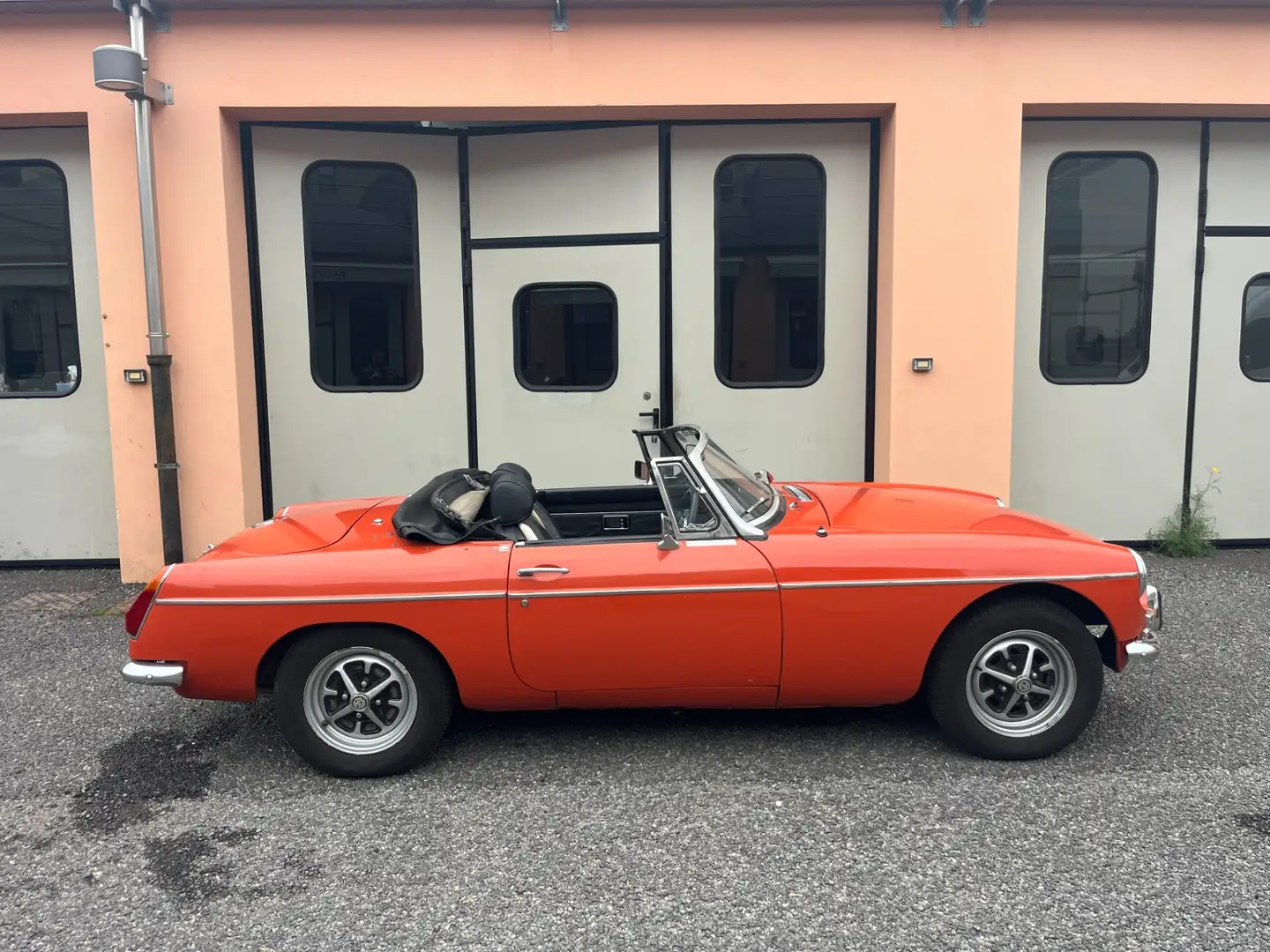 MG MGB Roadster rhd Orange - 1