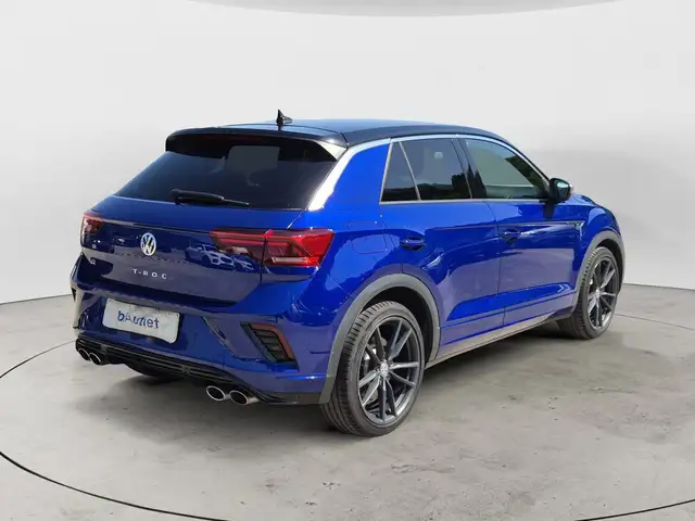 Volkswagen T-Roc view 4