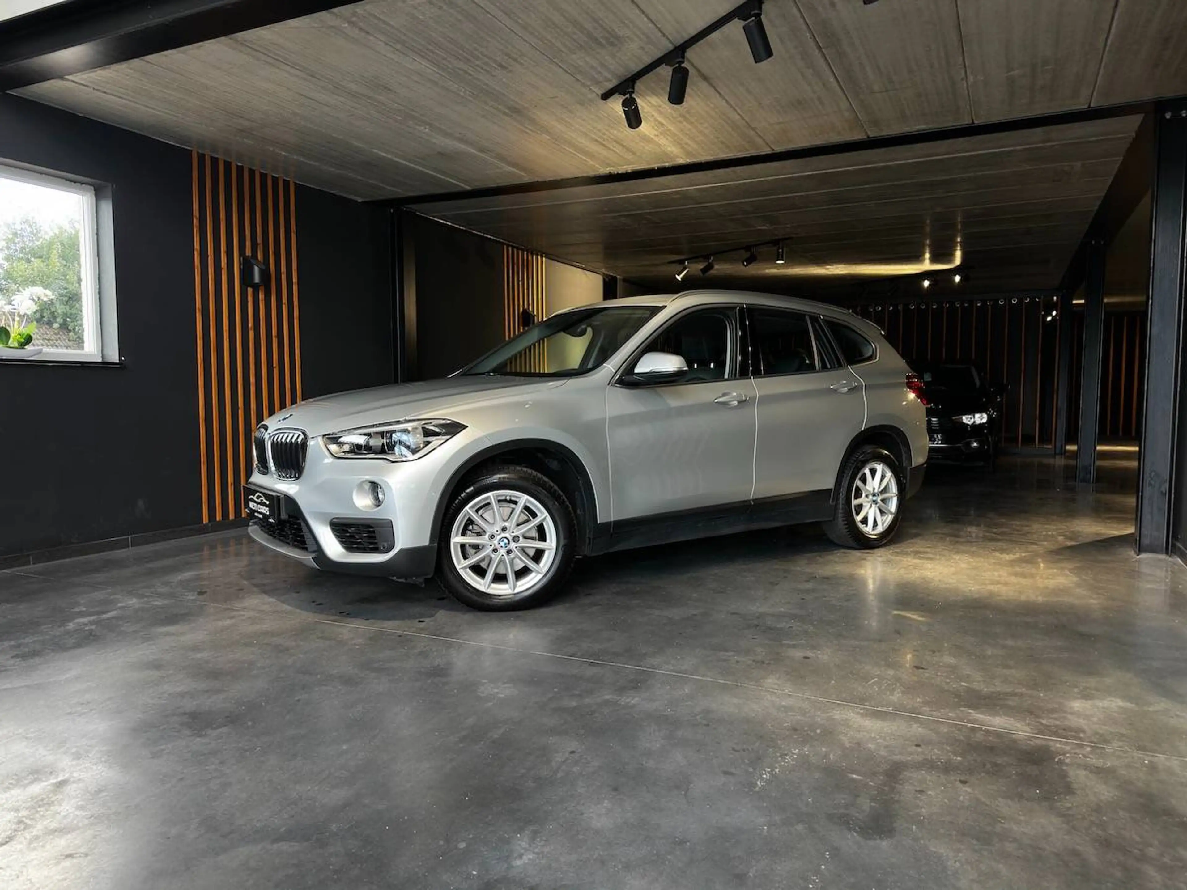 BMW X1 1.5iA sDrive18i | Sensoren | Camera | Navi | BT | ... — photo 2