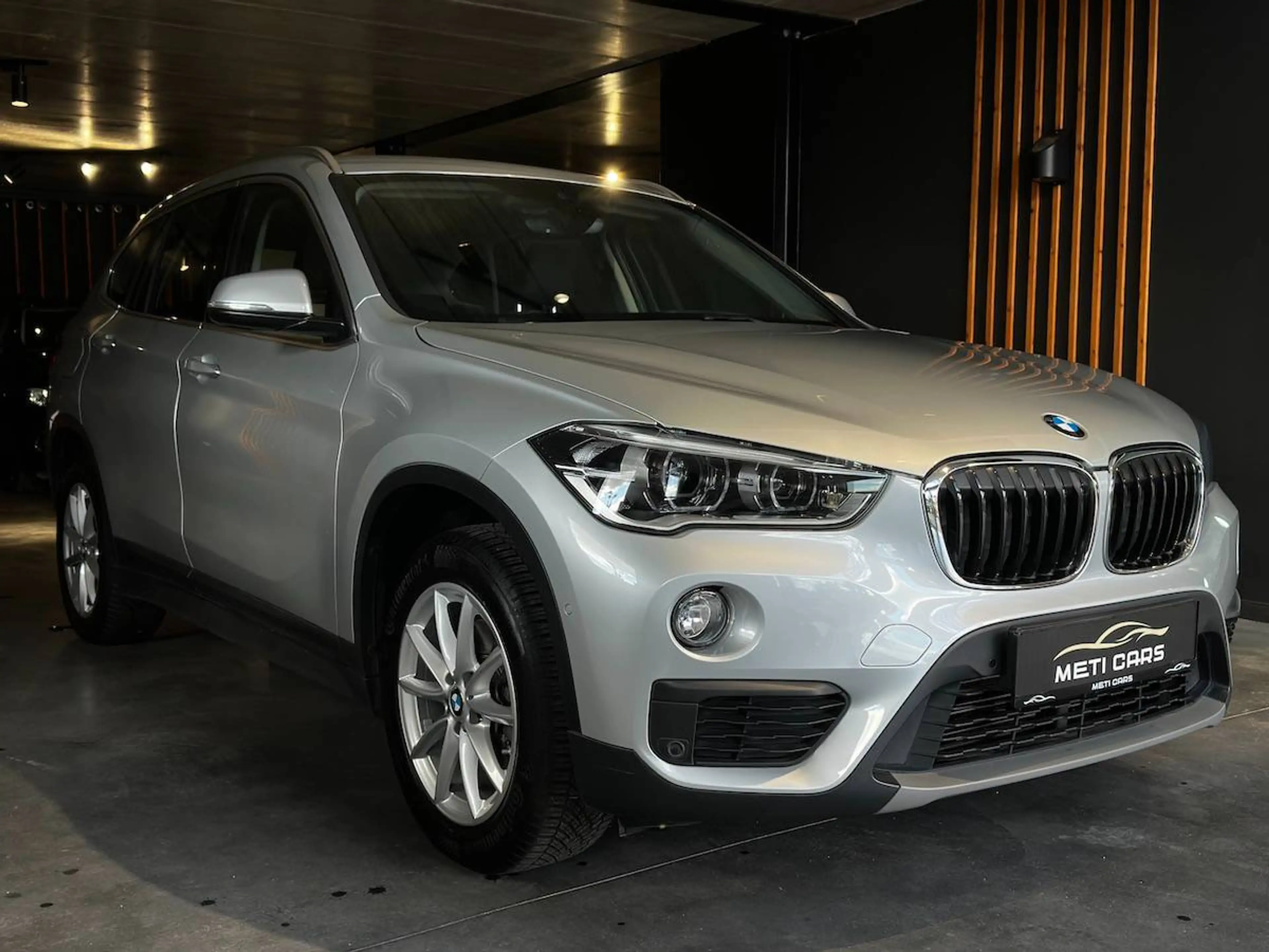 BMW X1 1.5iA sDrive18i | Sensoren | Camera | Navi | BT | ... — photo 7